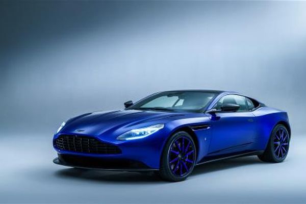 DB11 Carbon Fibre Exterior Pack 1 