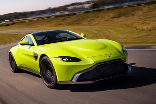 Vantage (2019MY) Carbon Fibre Exterior Pack