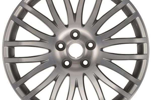 19" Multi-Spoke Diamond Turned Wheel Kit Silver